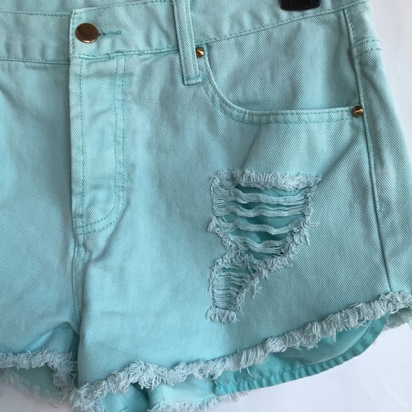 Forever 21 mint distressed shorts, size 29 - Picture 3 of 10